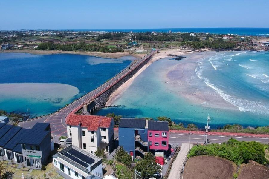 Jeju Gaviota Pension Екстериор снимка