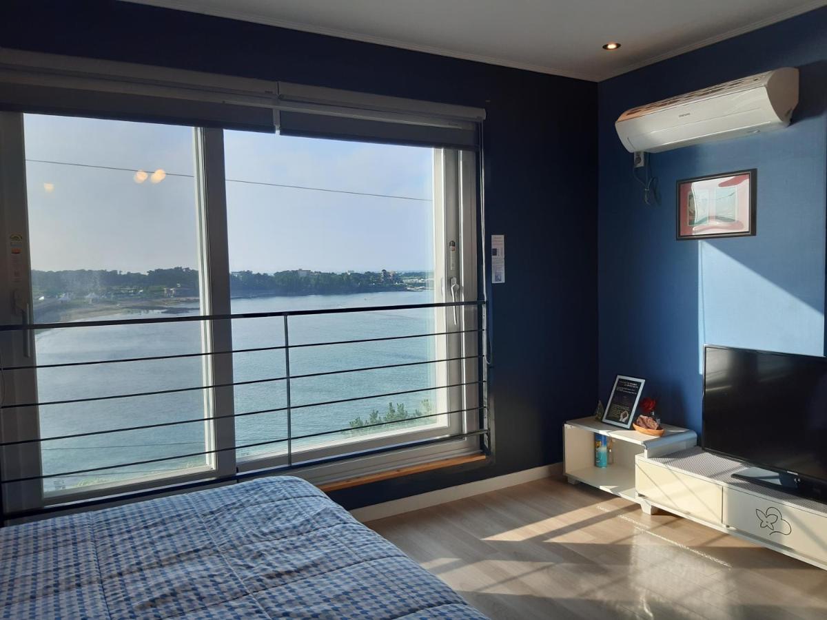 Jeju Gaviota Pension Екстериор снимка