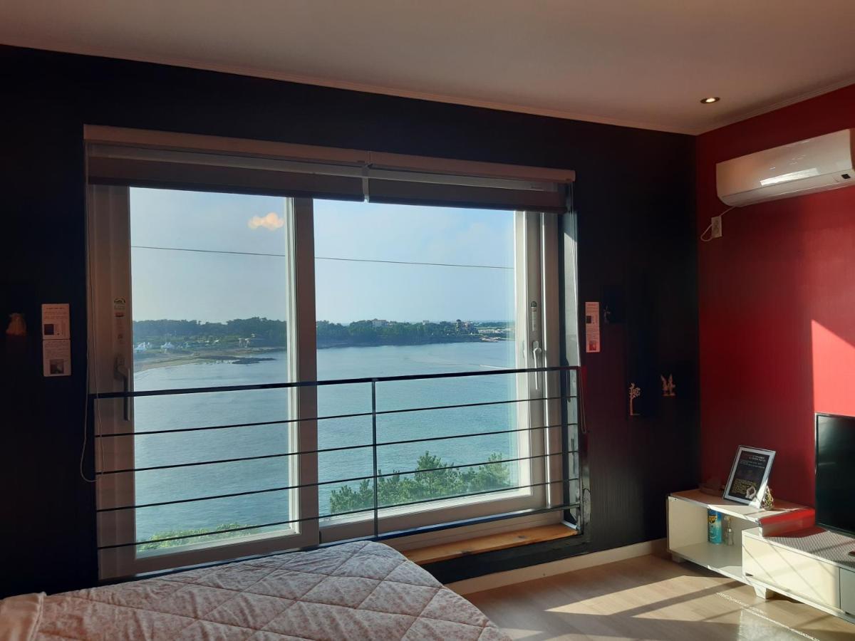 Jeju Gaviota Pension Екстериор снимка
