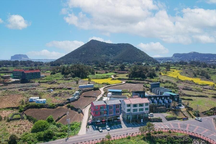 Jeju Gaviota Pension Екстериор снимка